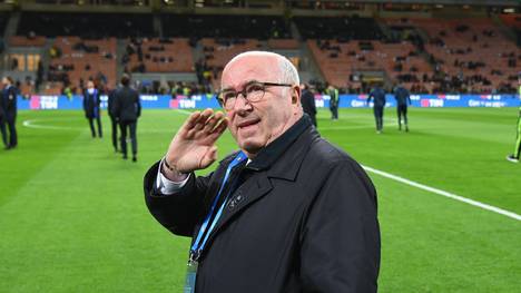 Carlo Tavecchio tritt als Präsident des italienischen Fußballverbandes zurück