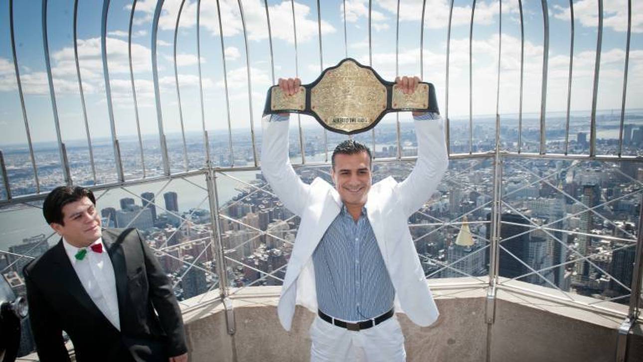 Lebenslänglich? Wrestler fällt tief