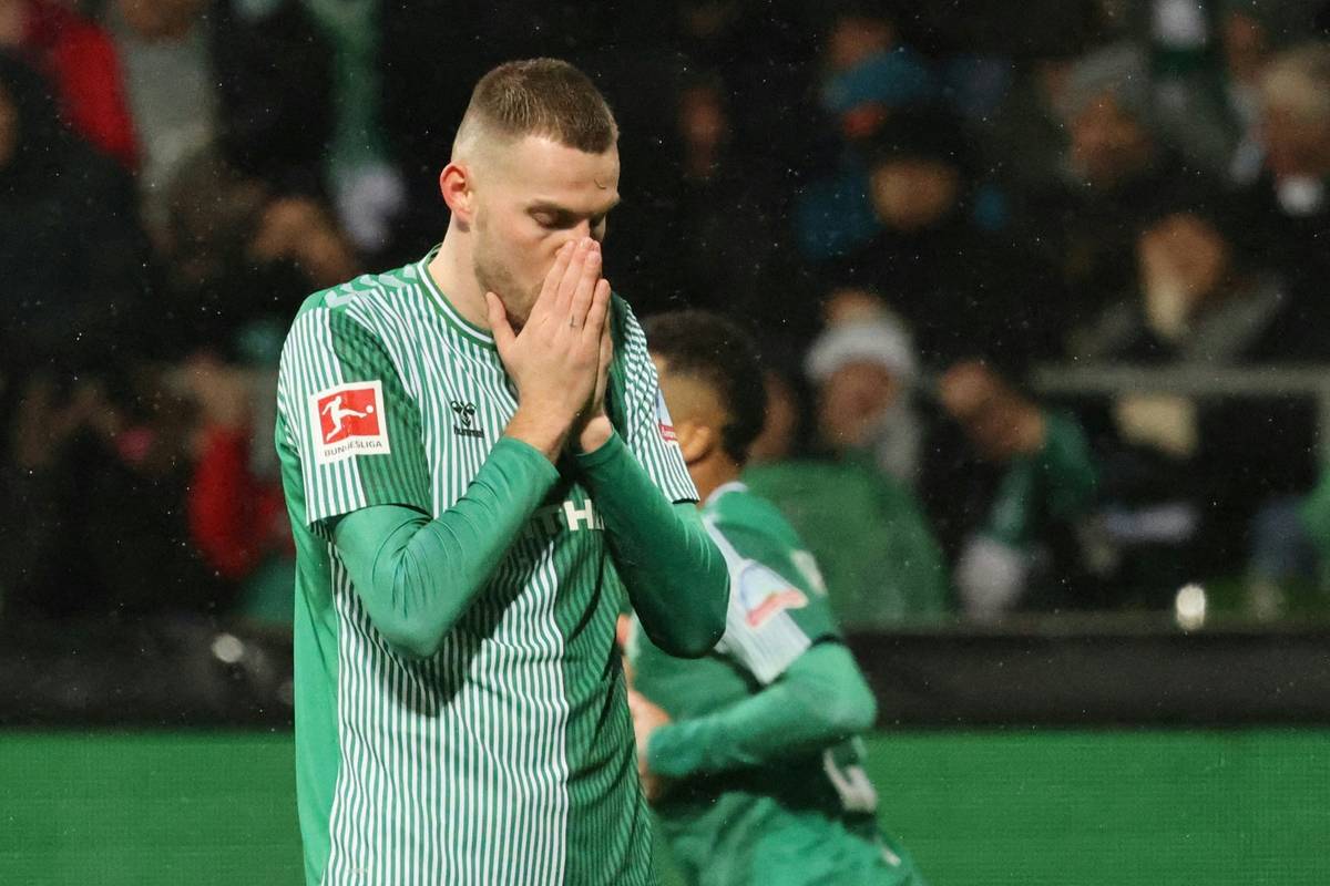 Der Abschied von Marvin Ducksch aus Bremen wird offenbar konkreter. Wie der kicker berichtet, soll sich der Stürmer bereits in konkreten Gesprächen mit dem englischen Zweitligisten Birmingham City befinden.
