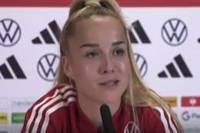 Nach der Halbfinal-Niederlage der Womens Nations League gegen Frankreich klärt Giulia Gwinn über Aussagen auf, die sie nach dem Spiel gemacht hatte.