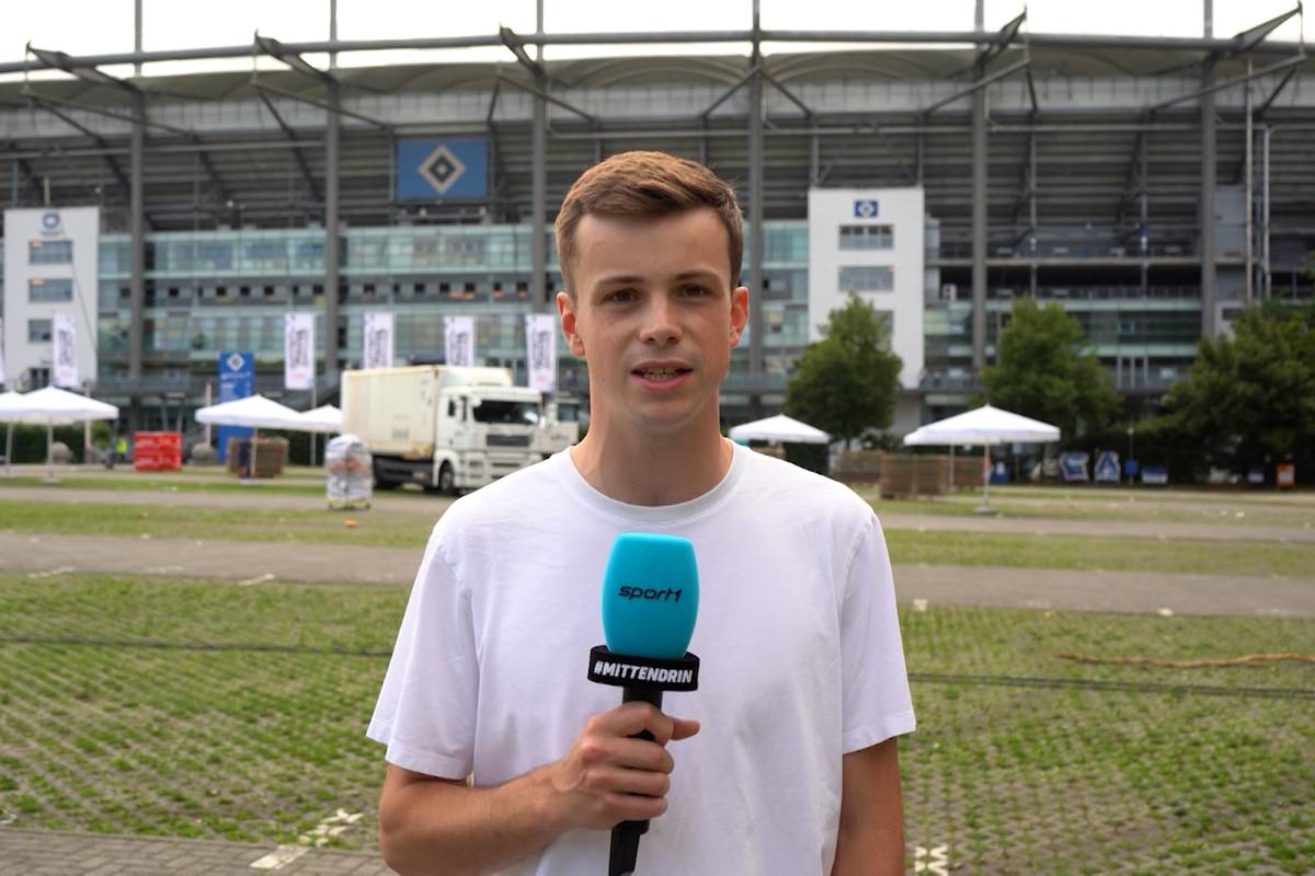 Beim Testspiel gegen Olympique Lyon bekam der HSV klar die Grenzen aufgezeigt. Trainer Merlin Polzin richtet nach dem Spiel einen Appel an die Fans. 