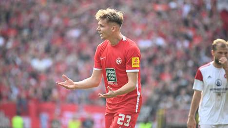 Philipp Hercher und der 1. FC Kaiserslautern kommen im Traditionsduell mit dem 1. FC Nürnberg nicht über ein torloses Remis hinaus