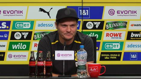 BVB-Trainer Edin Terzic spricht vor dem Spiel gegen Stuttgart über die Entwicklung des VfB unter Sebastian Hoeneß - und lobt dabei ganz besonders den Werdegang eines Ex-Dortmunders.