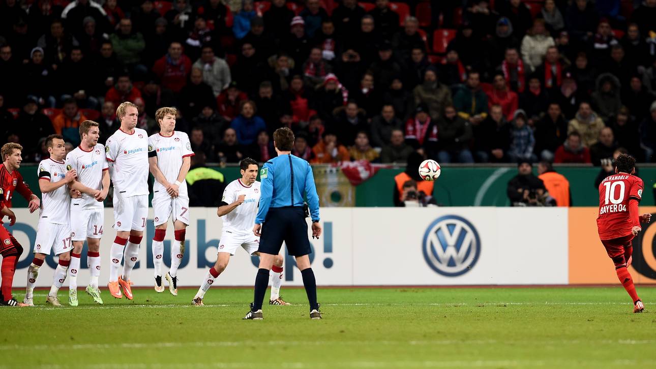 Hakan Calhanoglu gegen Kaiserslautern