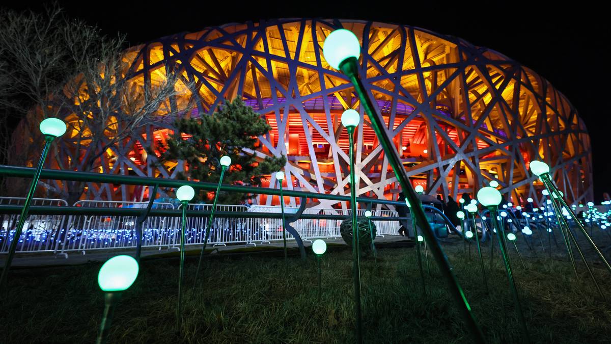 So sieht das Vogelnest während der Zeremonie von außen aus