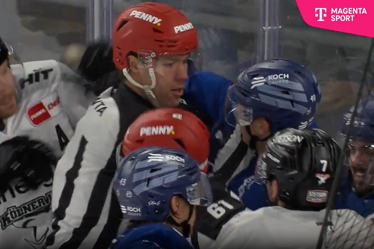 In diesem Duell fliegen die Fäuste