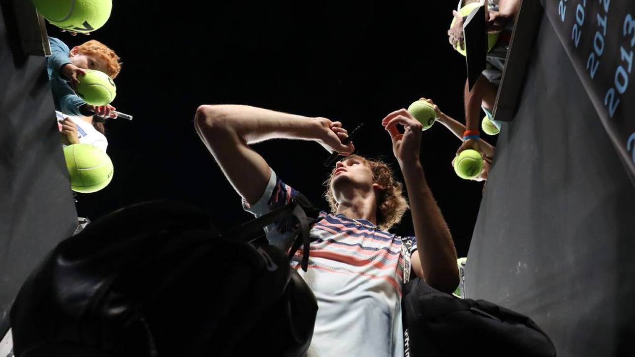 Zverev marschiert ins Achtelfinale