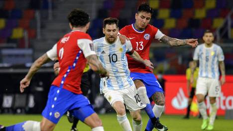 Lionel Messi (M.) will mit Argentinien Weltmeister werden