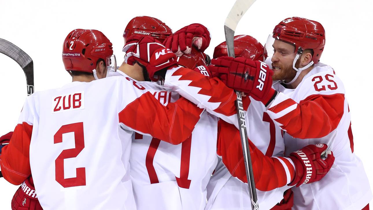 Russen ziehen ins Finale ein