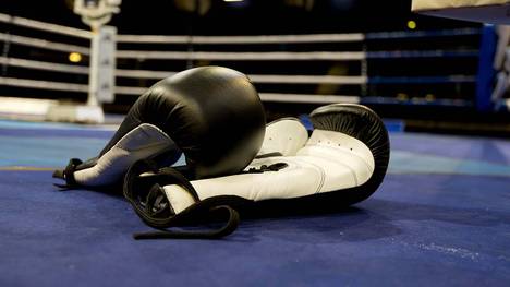 Der Schweizer Boxer Bruno Tavares wird für zwölf Monate gesperrt