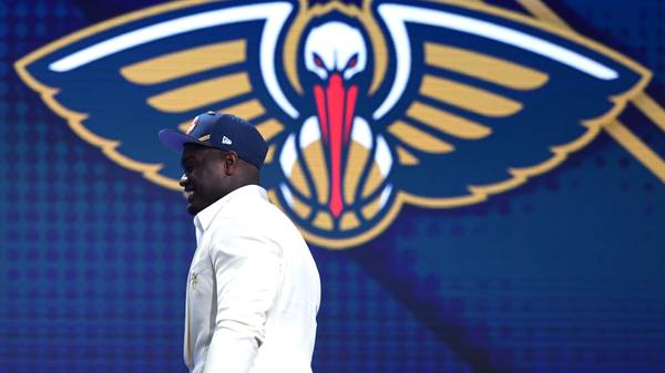 New Orleans Pelicans mit Zion Williamson im Check