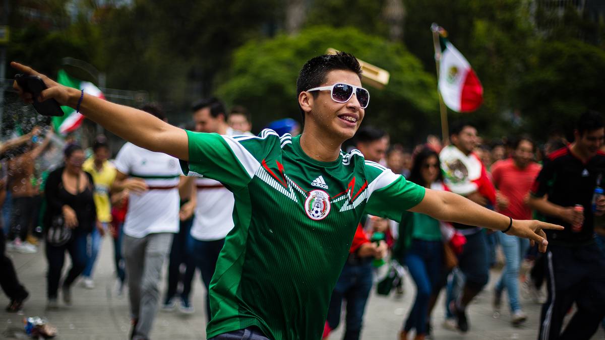 Corriere dello Sport: "Die Weltmeister versinken vor Chucky Lozano, tödlicher Schütze von PSV. Mexiko feiert einen verdienten Sieg, die Mannschaft hat Ideen, Talent und Taktik. Hector Herrera ist ein Monument, Osorio weiß, wie man einen Sieg aufbaut"