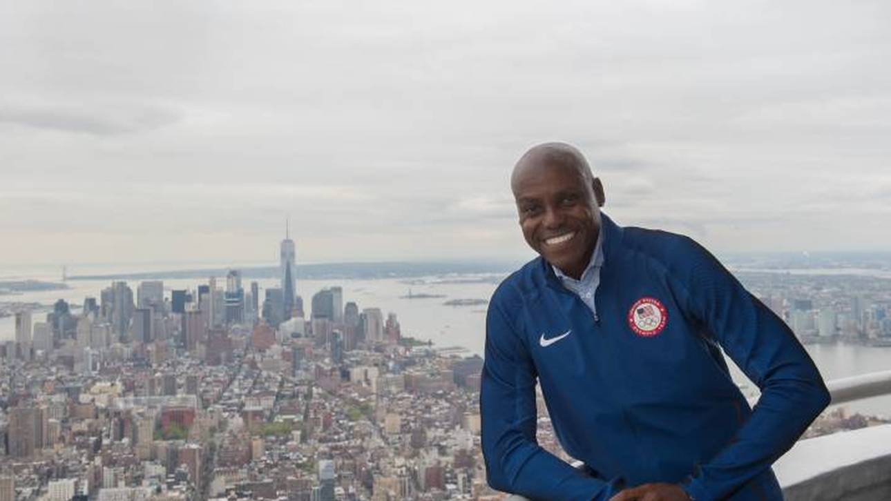 Der frühere Leichtathletik-Superstar Carl Lewis und Deutschland beste Weitspringerin Malaika Mihambo planen einen baldige Zusammenarbeit