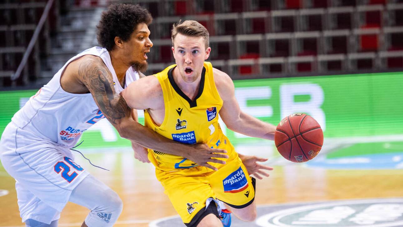 Ludwigsburg festigt Platz eins