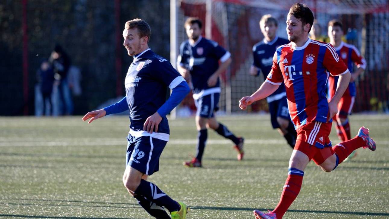 Lennart Ingmann (r.) spricht über seine Bayern-Zeit
