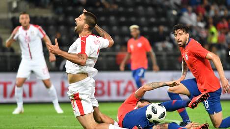 Serbien (weiß) verlor seinen vorletzten WM-Test