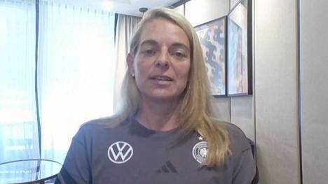 Die Frauen-EM steht in den Startlöchern. DFB-Sportdirektorin Nia Künzer spricht über die Topteams des Turniers.