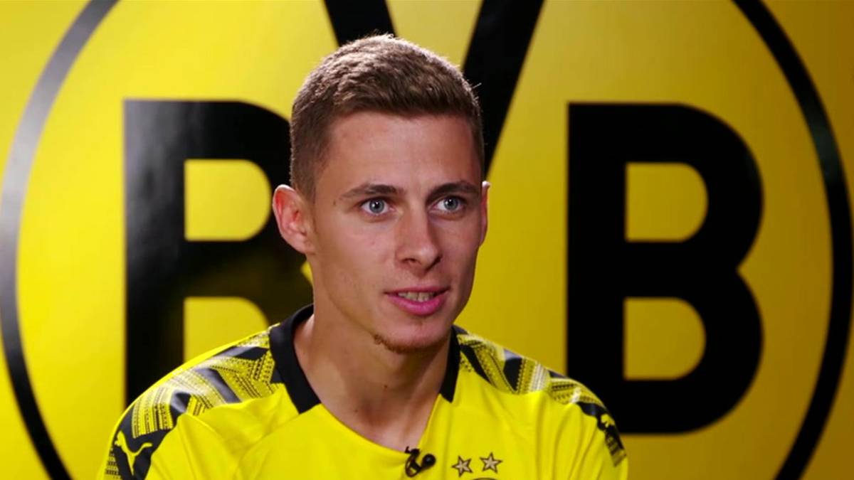 Für Thorgan Hazard bezahlte Borussia Dortmund knapp 25 Millionen an Borussia Mönchengladbach. Beide Brüder spielen außerdem gemeinsam für die belgische Nationalmannschaft