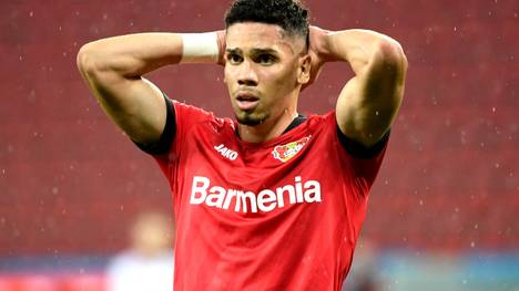 Bittere Nachricht für Bayer Leverkusen. Der Pokal-Finalist muss im Endspiel gegen den FC Bayern und weit darüber hinaus auf Offensivspieler Paulinho verzichten.