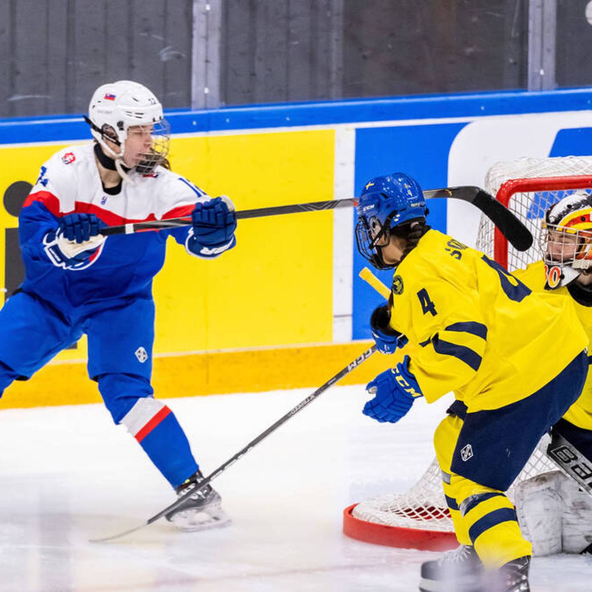 Eishockey Nela Lopusanova hat bessere Werte als NHL-Stars