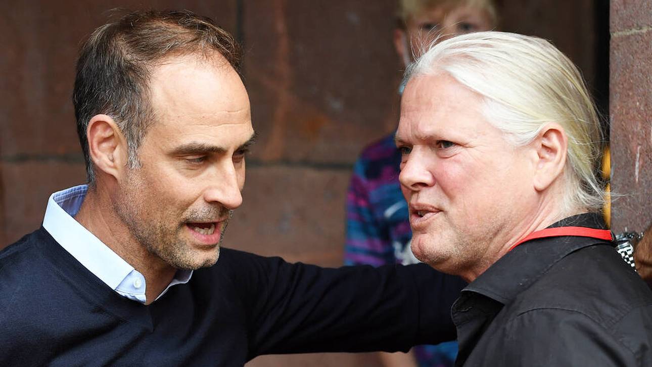 Guido Schäfer (r.) im Gespräch mit RB-CEO Oliver Mintzlaff