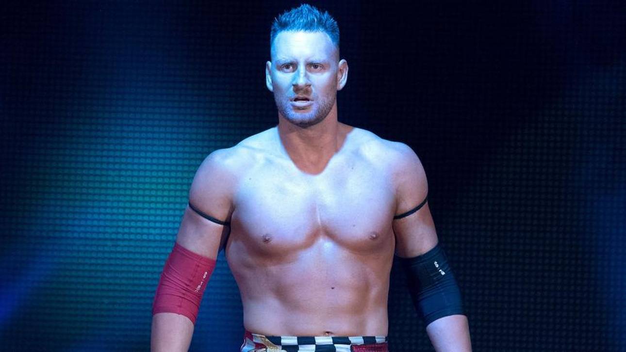 So trat T-Bar alias Dominik Dijakovic ohne Maske bei NXT an