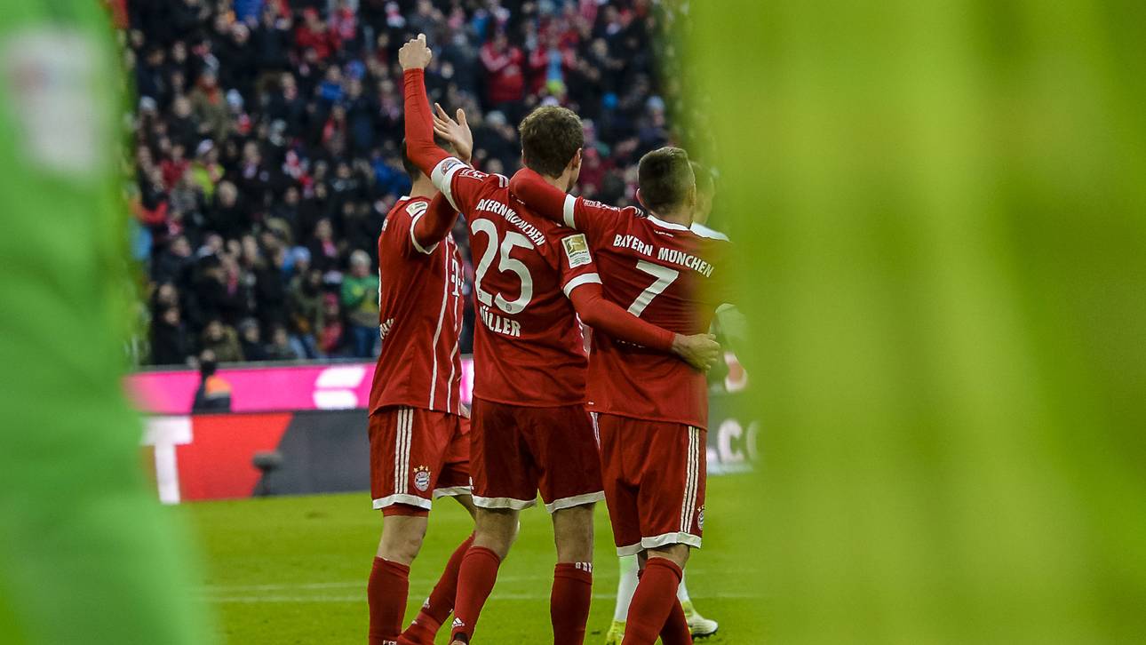 Bayern rettet sich spät gegen Bremen