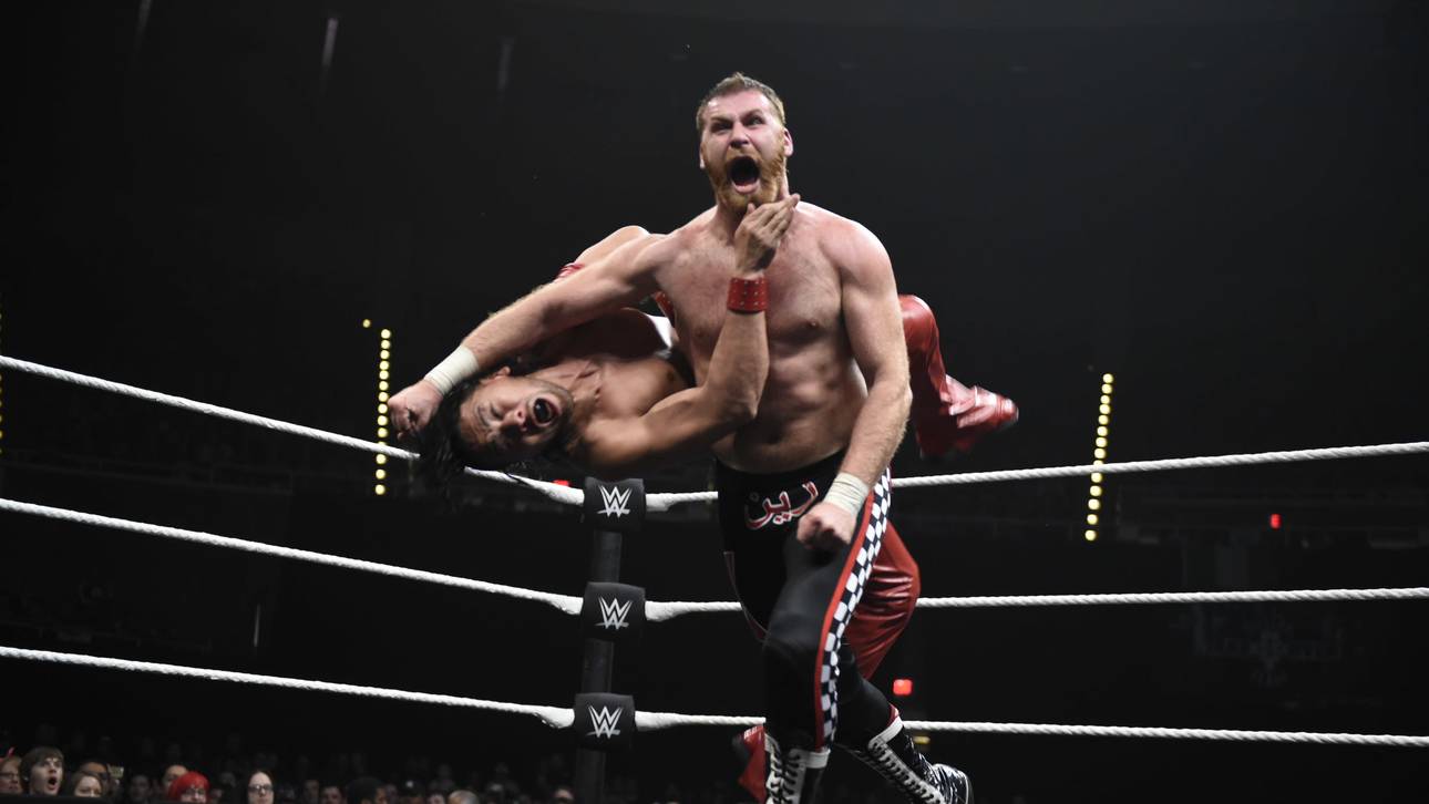WWE-Star Zayn freut sich auf Wiese