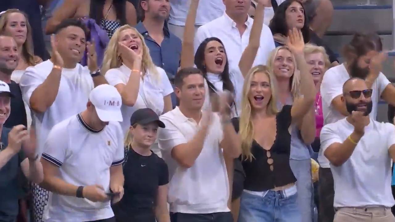 Nanu? Wer feiert denn da mit Sabalenka? | US Open