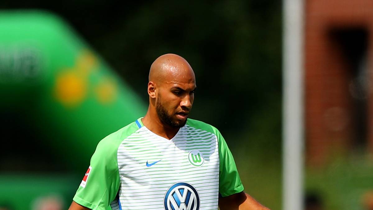 PLATZ 4 - VFL WOLFSBURG: 84,95 (Nike). Das Trikot des VfL Wolfsburg kostet genauso viel