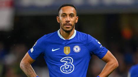 Mohamed Elneny vom FC Arsenal hat Ex-Arsenal-Kapitän Pierre-Emerick Aubameyang scharf kritisiert. Vorausgegangen waren Provokationen des Gabuners gegen sein altes Team.