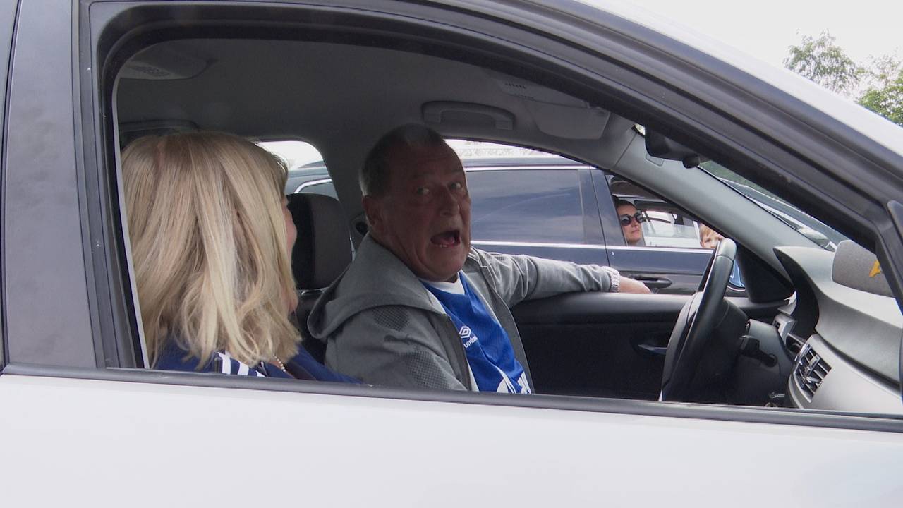 Derby zwischen BVB und Schalke im Autokino: So litten die S04-Fans