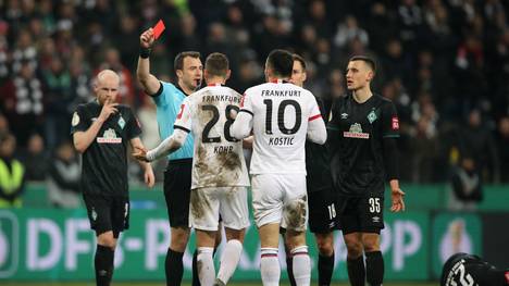 Filip Kostic wurde im DFB-Pokalspiel von Eintracht Frankfurt gegen Werder Bremen vom Platz gestellt