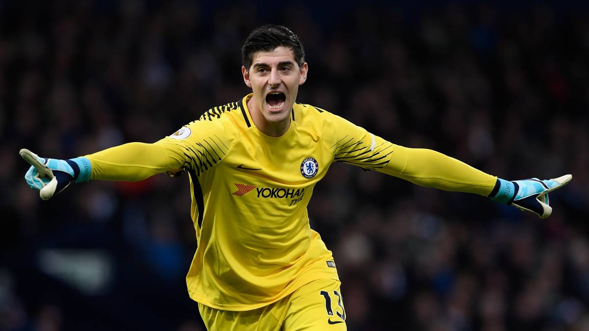 PLATZ 2: THIBAUT COURTOIS (FC Chelsea) - Der 25-Jährige ist ein kompletter Keeper ohne Schwächen. Dass ihm Chelsea gerüchteweise das doppelte seines bisherigen Gehaltes zahlen würde, damit er seinen Vertrag verlängert, zeigt seinen enormen Wert 