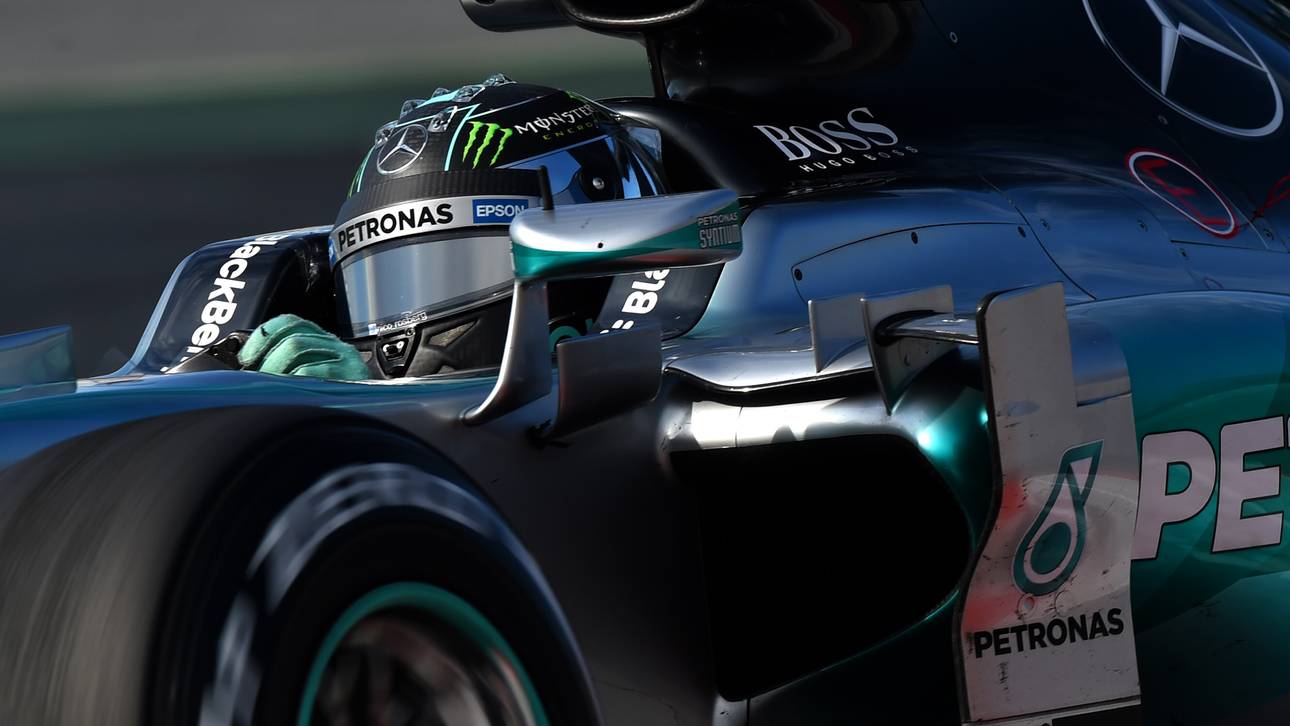 Rosberg dominiert die Konkurrenz