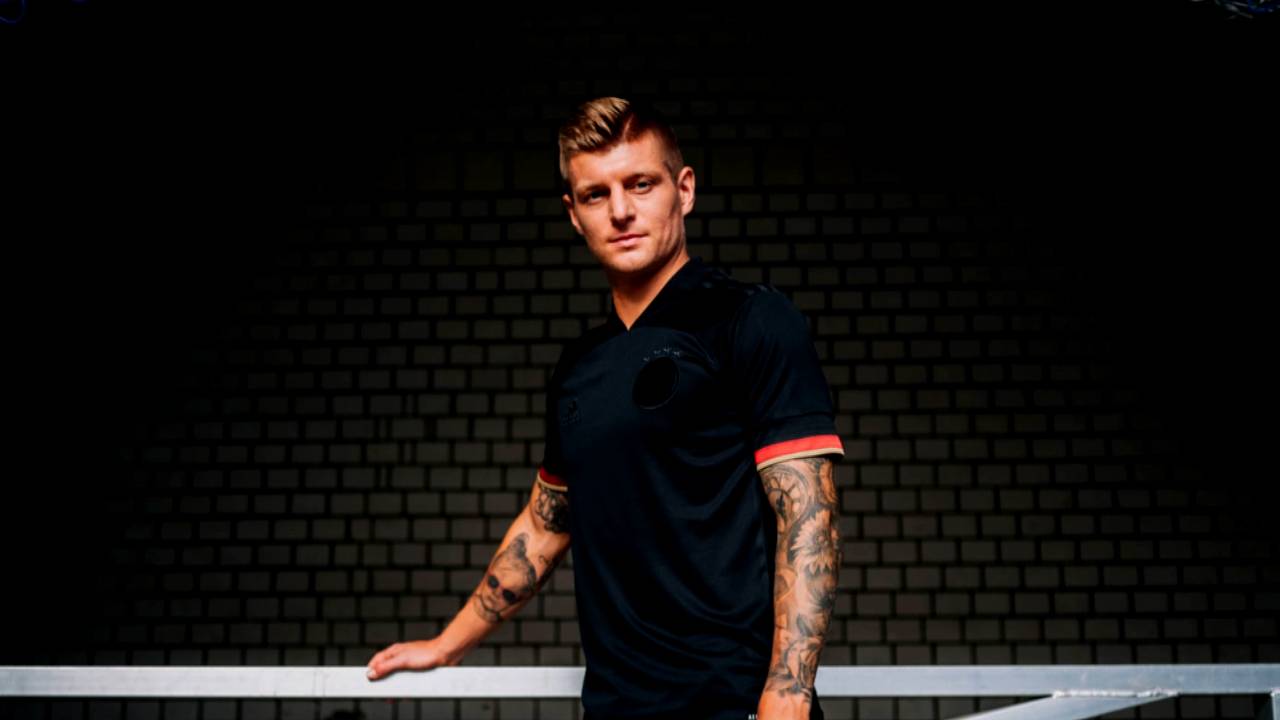 Bundestrainer Joachim Löw könnte auf Toni Kroos im DFB-Team verzichten