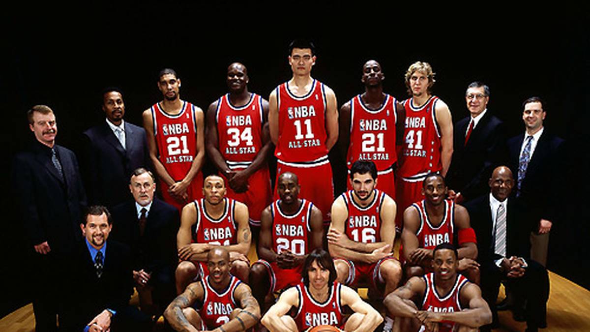 Im Jahr darauf ist er ebenfalls wieder dabei. Der damalige Trainer der West-Auswahl ist Rick Adelman von den Sacramento Kings