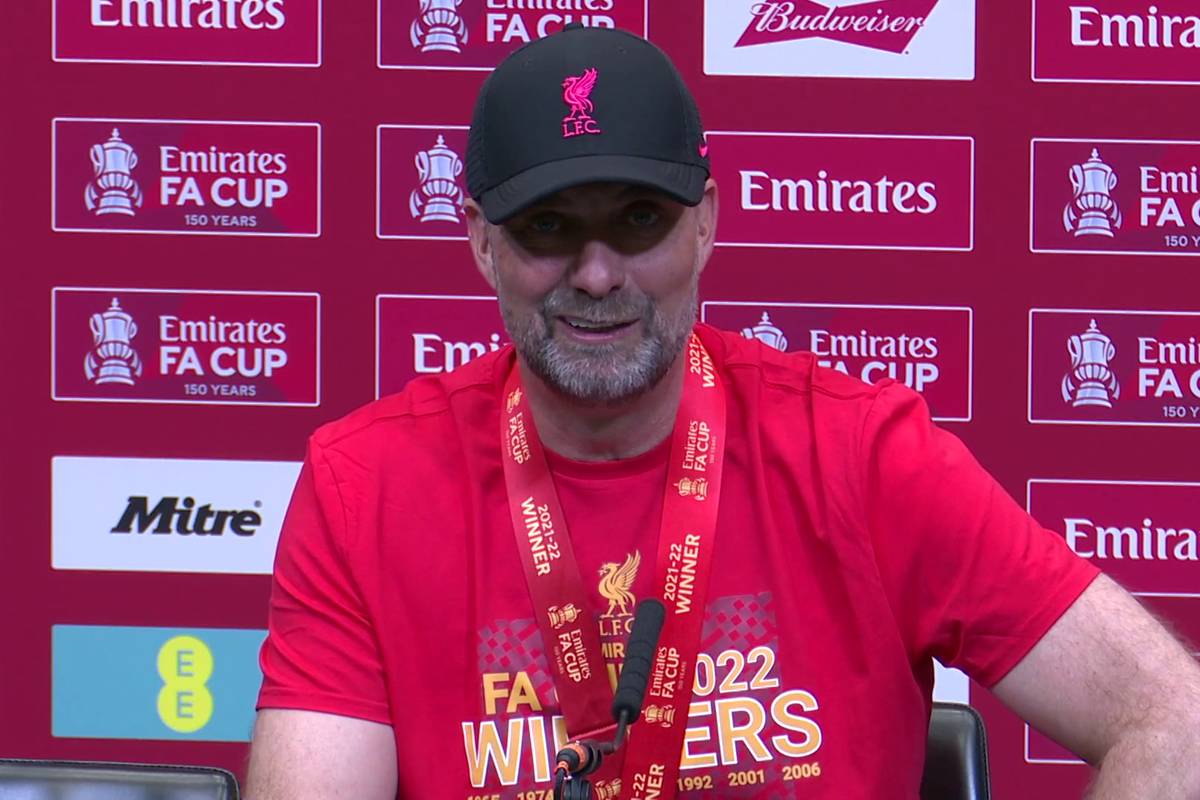 Liverpool hat erstmals seit 15 Jahren wieder den englischen FA Cup gewonnen. Das Team von Trainer Jürgen Klopp gewann das Pokal-Endspiel gegen Thomas Tuchels FC Chelsea im Elfmeterschießen mit 6:5.