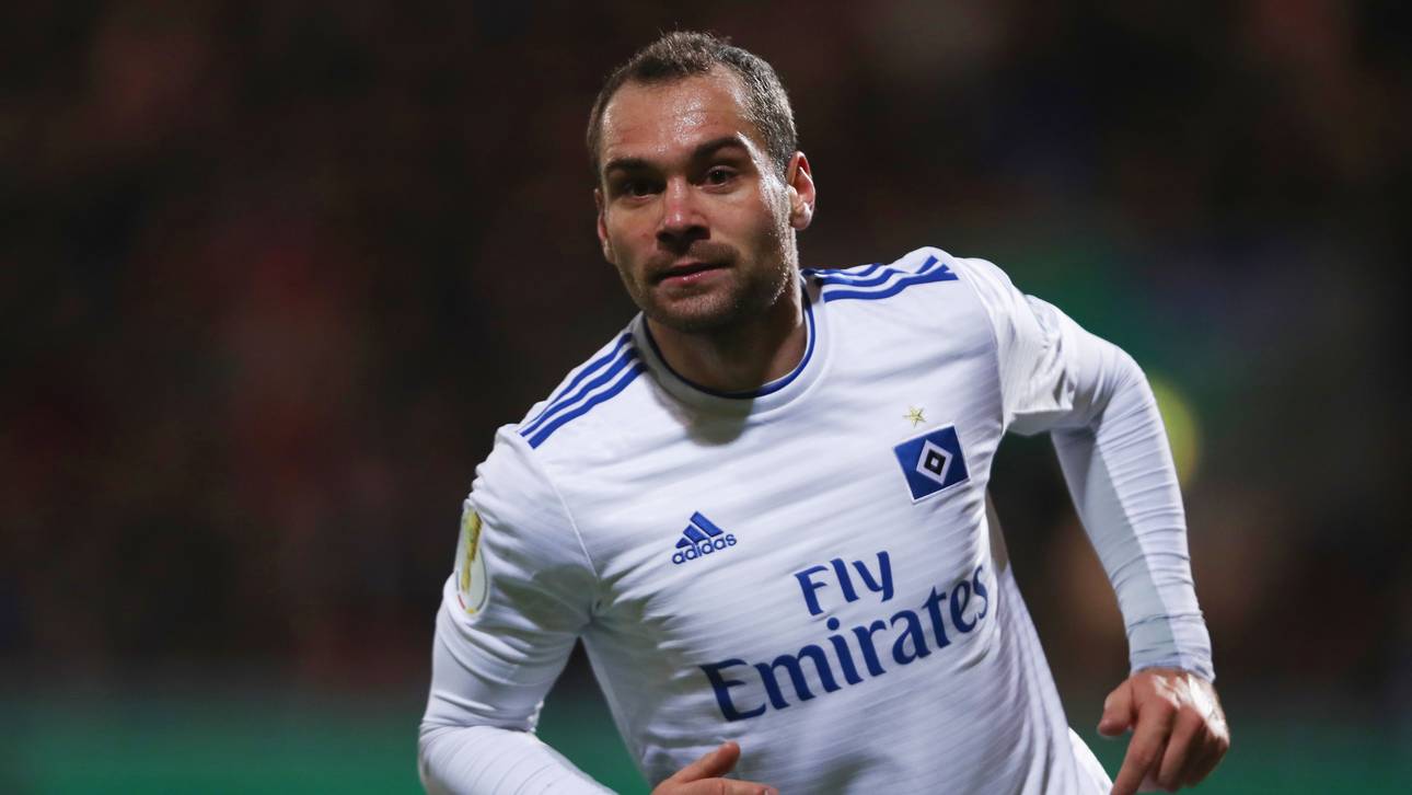 HSV startet mit Lasogga und Arp