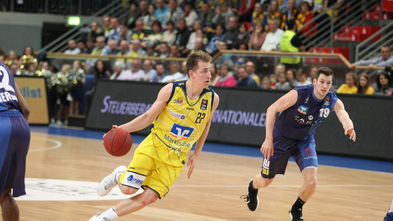 Hagen verlängert mit Youngster Grof