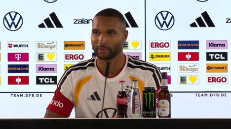 Mit Assan Ouédraogo und Said El Mala sind zwei neue Youngster bei der Nationalmannschaft dabei. Jonathan Tah kennt diese Rolle und hat einen Rat für seine jungen Kollegen.