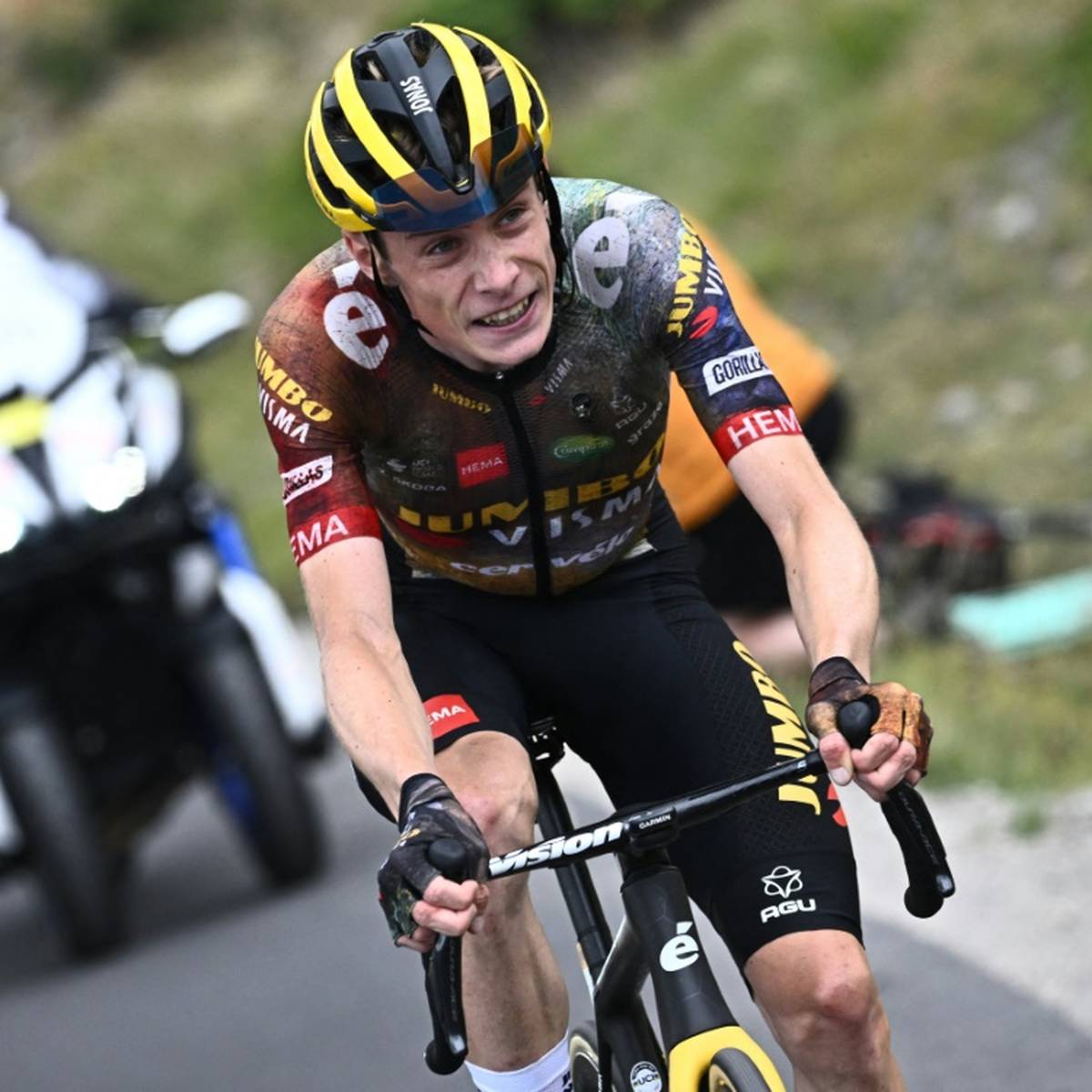 Tour-de-France-Champion Jonas Vingegaard feiert seinen ersten Tageserfolg seit dem Gesamtsieg bei der Frankreich-Rundfahrt.