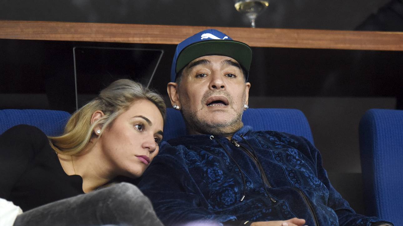 Maradona will United-Trainer werden