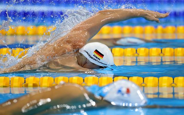 Schwimmen Alle Weltrekorde Im Brust Schmetterling Freistil Rucken Staffel