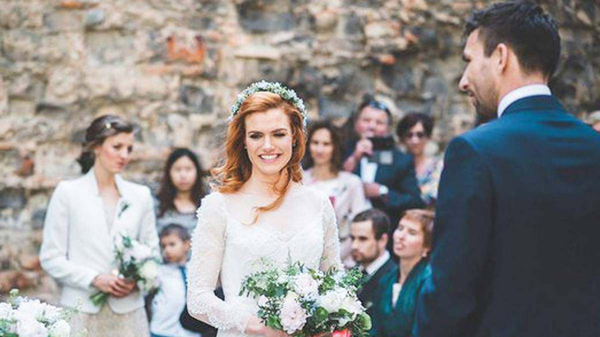 Im Mai heiratete die hübsche Gabriela Soukalova den tschechischen Badmintonspieler Petr Koukal - und heißt seitdem Koukalova