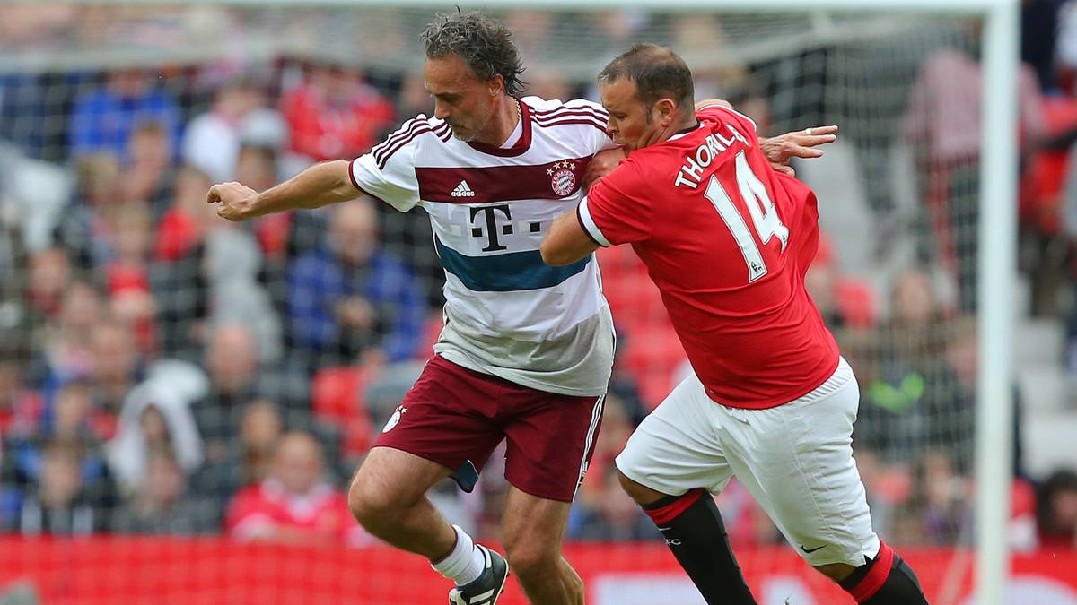 In den letzten Jahren lief Thornley (r., hier gegen den FC Bayern) immer wieder für die United-Legenden auf