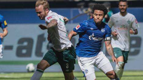 Als erster Bundesliga-Profi zeigte Weston McKennie am vergangenen Wochenende mit seiner Botschaft seine Solidarität mit dem bei einem Polizeieinsatz getöteten Afro-Amerikaner George Floyd. Nun spricht er im exklusiven SPORT1-Interview darüber.