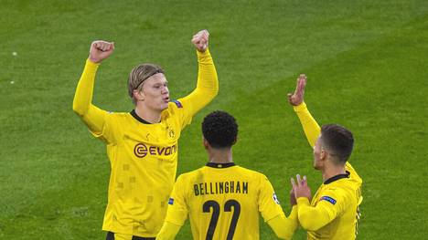 Dortmund ließ sich von der Niederlage gegen Bayern Anfang November nicht beirren und surft weiter auf der Erfolgswelle
