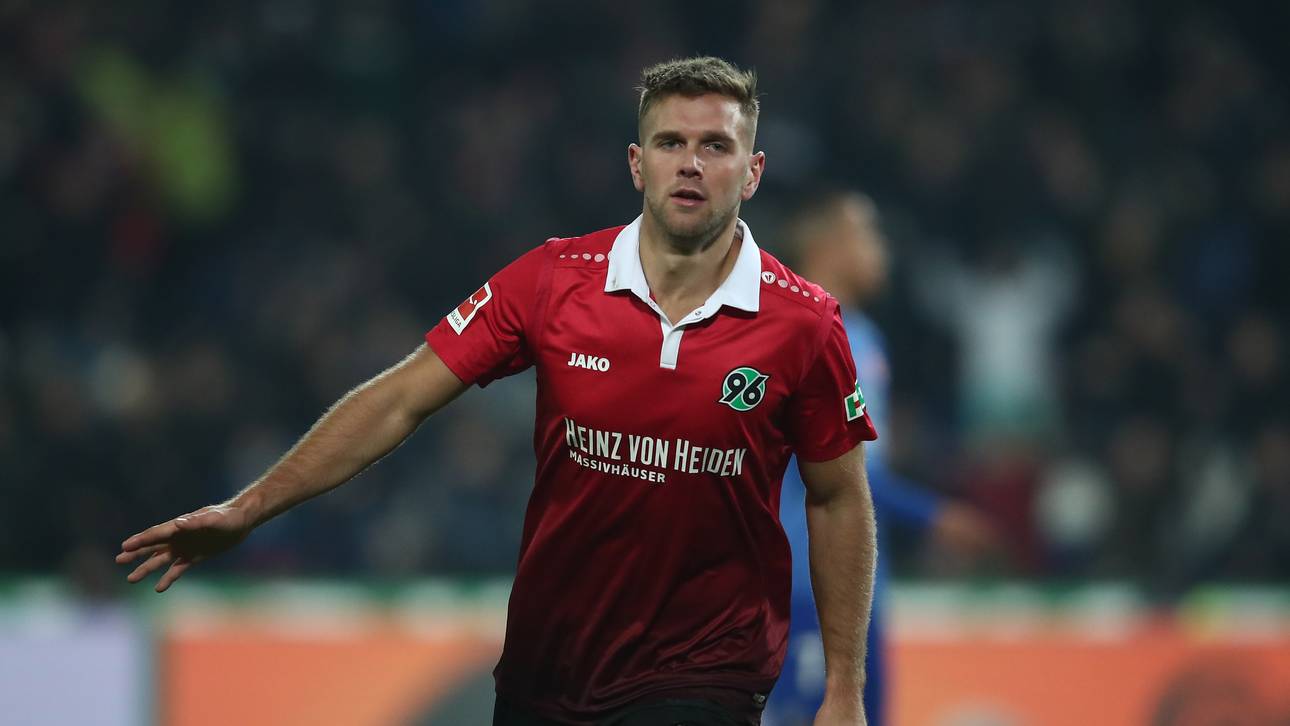 Füllkrug verlängert Vertrag