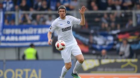 SV Wehen Wiesbaden v Karlsruher SC - 3. Liga